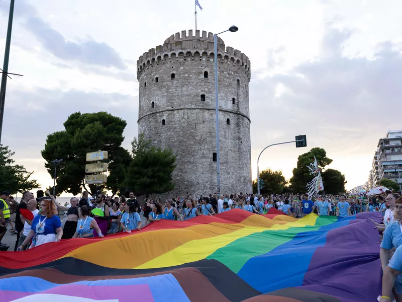 Θεσσαλονίκη: 29 προσαγωγές ατόμων κατά τη διάρκεια της μεγάλης παρέλασης του Europride