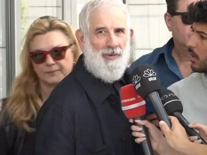 Πέτρος Φιλιππίδης: Αναβλήθηκε για τον Νοέμβριο η εκδίκαση της έφεσης