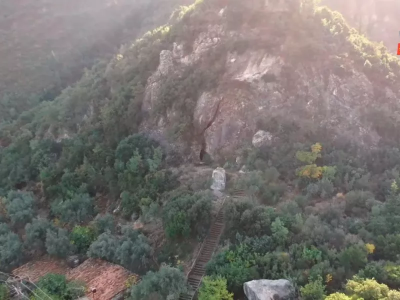 Καιάδας 