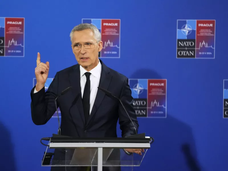 πρώην Γενικός Γραμματέας του ΝΑΤΟ