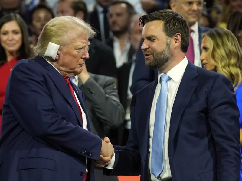 Trump -  JD Vance