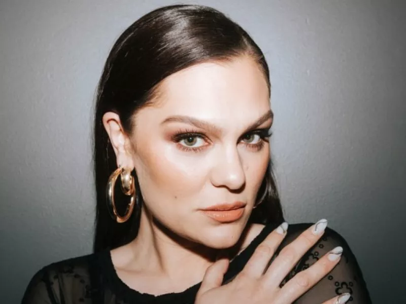 Jessie J: Διαγνώστηκε με Ιδεοψυχαναγκαστική Διαταραχή και ΔΕΠΥ