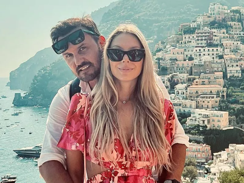 Γουίλι Καλβουρτζής:Ο πρώην παίκτης του Survivor σε μια υπέροχη φωτογραφήση με τη γυναίκα και την κόρη του