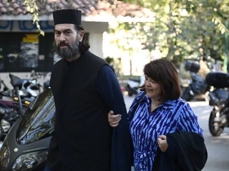 Κιβωτός του Κόσμου πατήρ Αντώνιος