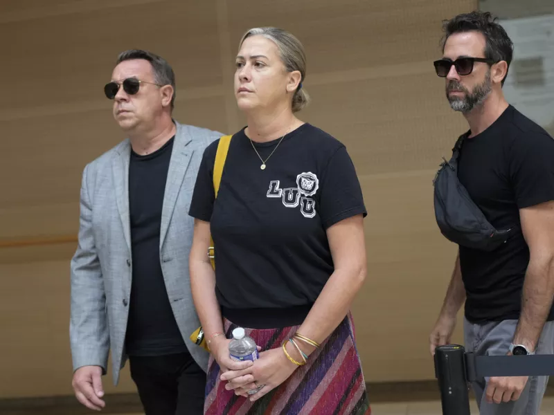 «Ο πατέρας σου με νάρκωνε για να με βιάζουν»: Όταν η κόρη της Ζιζέλ Πελικό έμαθε τη φρικτή αλήθεια από τη μητέρα της 