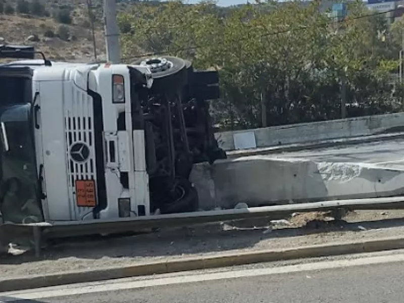 ανατροπή βυτιοφόρου