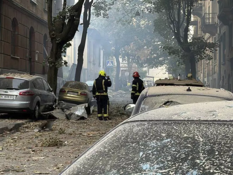 Πόλεμος στην Ουκρανία: 2 νεκροί, 23 τραυματίες από ρωσικά πλήγματα στη Λβιβ