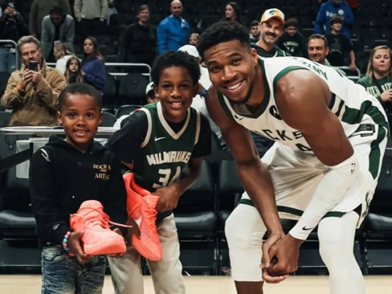 Γιάννης Αντετοκούνμπο