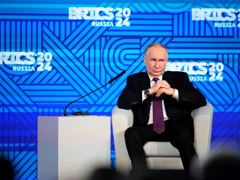 BRICS: Ο Πούτιν υποδέχεται 20 ξένους αρχηγούς κρατών, συμμάχους και εταίρους του