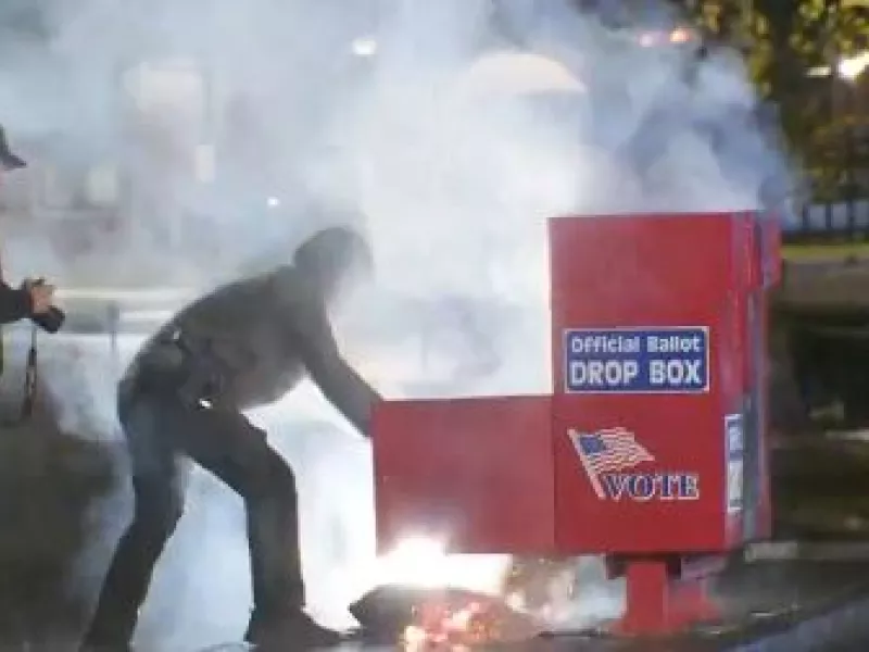 Φωτιά σε κάλπες