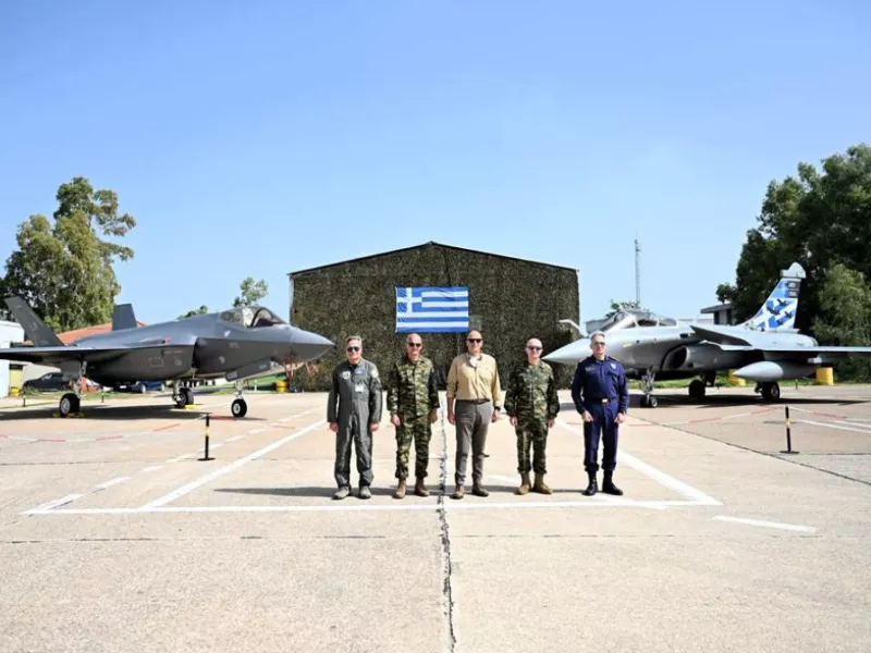 Δένδιας στην Ανδραβίδα