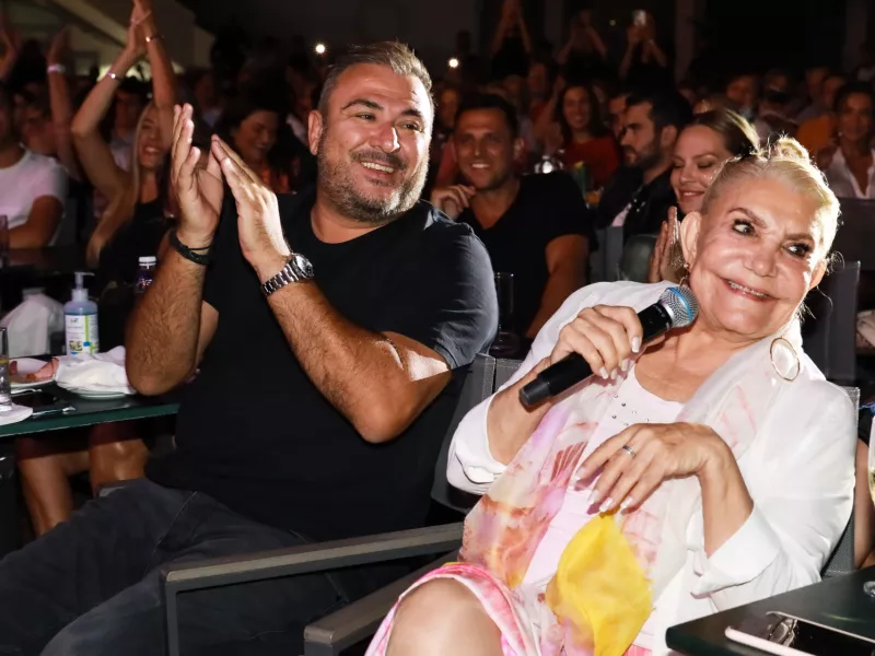 Αντώνης Ρέμος για Μαρινέλλα: «Θέλω να σεβαστούμε λίγο επειδή δεν έχει ξεπεραστεί ακόμα ο κίνδυνος»