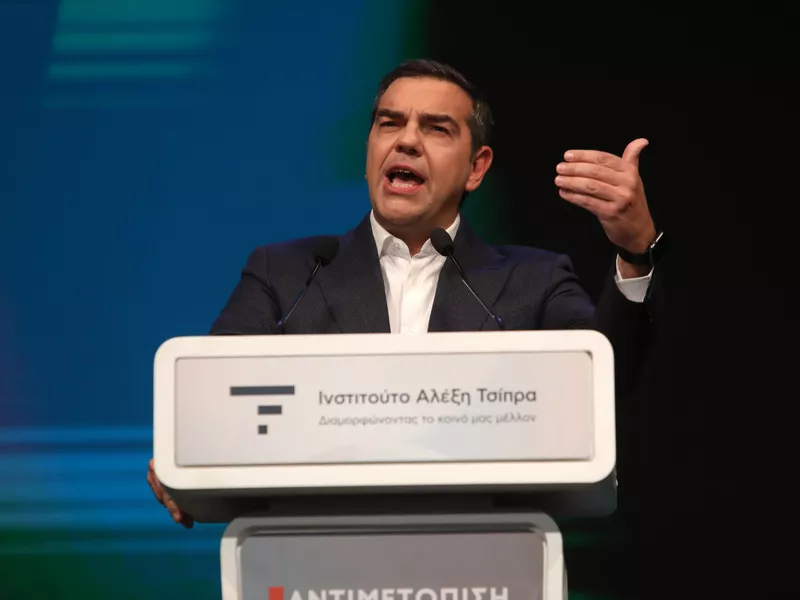 Τσίπρας: Η ανισορροπία του πολιτικού συστήματος πρέπει να αποκατασταθεί από τα αριστερά