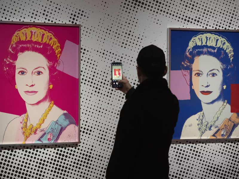 Andy Warhol: Έργα τουκλάπηκαν από γκαλερί στην Ολλανδία