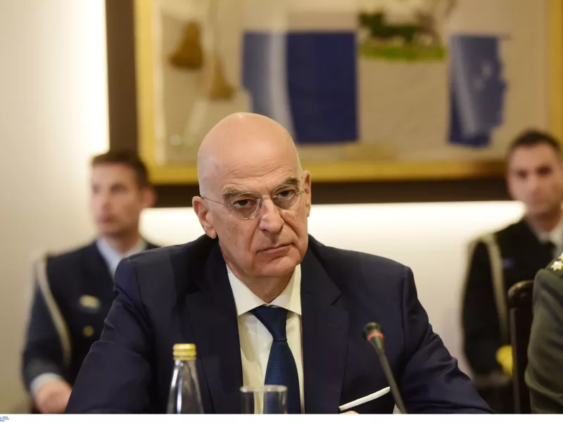 Δένδιας στο Κατάρ: Συζήτησε για Διμερείς αμυντικές σχέσεις, καινοτομία