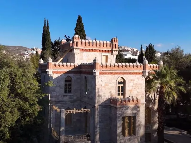 Ραντεβού στο Παλατάκι