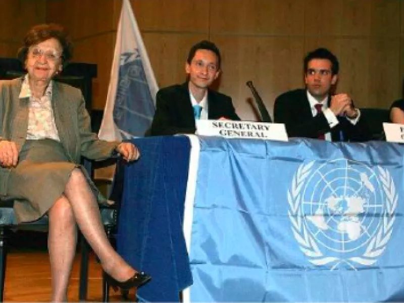 Χάρη Μπρισίμη: Ένα άγνωστο Νόμπελ Ειρήνης 