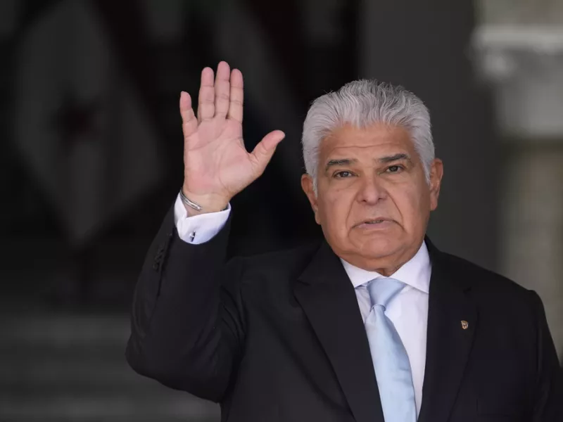 Πρόεδρος του Παναμά απαντά στον Τραμπ: Η διώρυγα θα παραμείνει δική μας