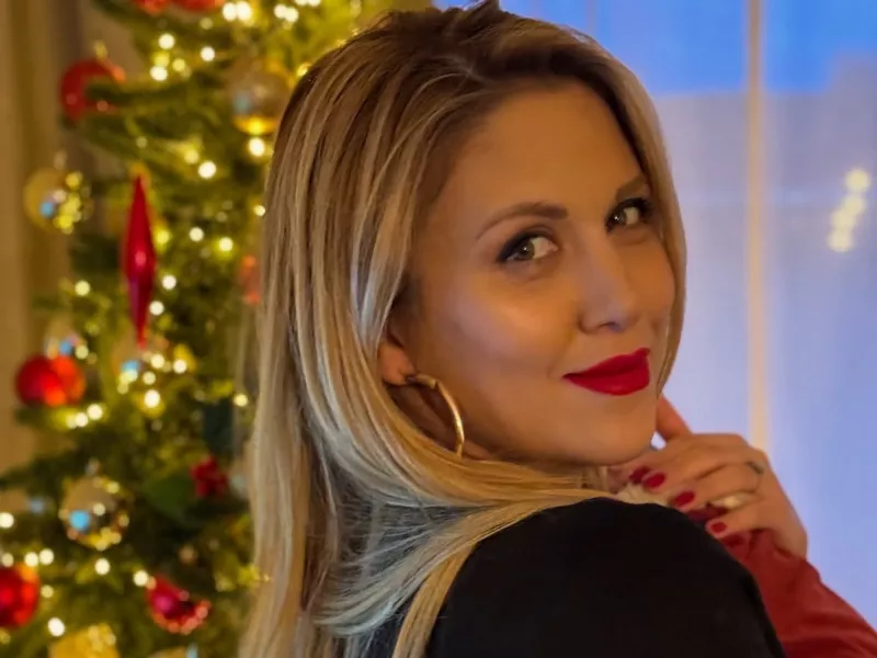 Φωτεινή Πετρογιάννη: Έκανε το TikTok trend για το τι θα φέρει το 2025 και μάλλον το μπέρδεψε το σύστημα