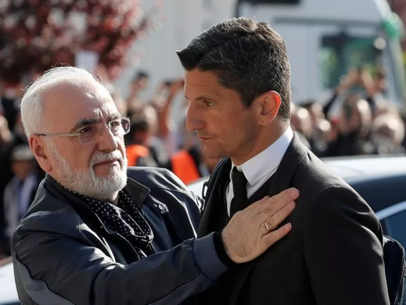 Λουτσέσκου και Σαββίδης