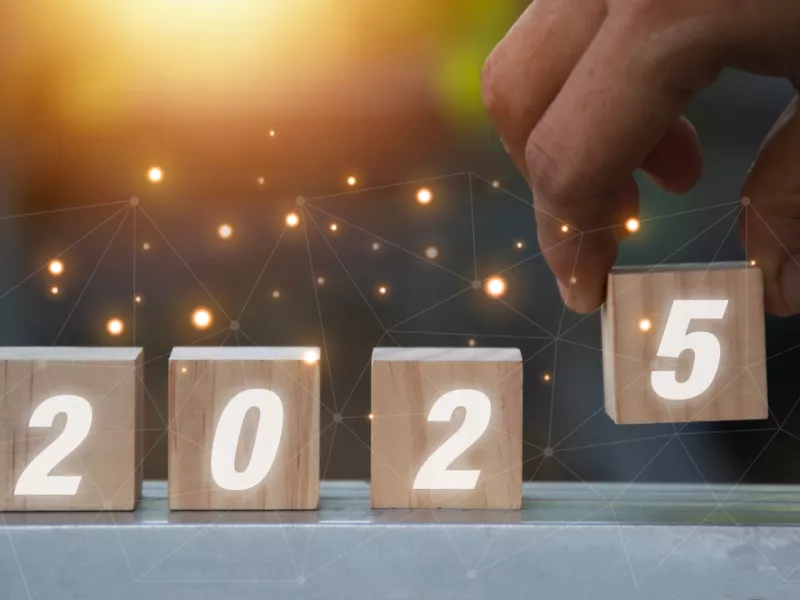 Καλώς ήρθες 2025: Tο skai.gr σας εύχεται καλή χρονιά!