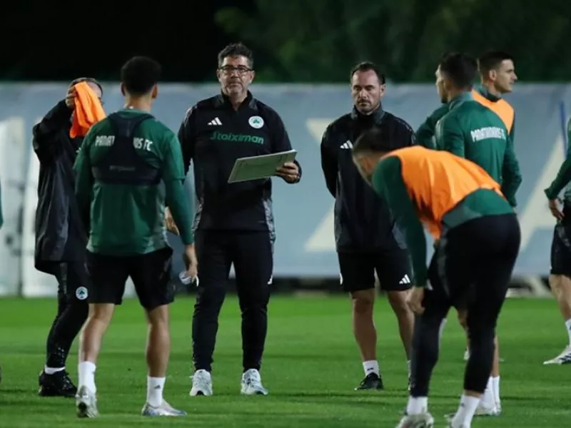 Παναθηναϊκός: «Σημαντικό για τον Βιτόρια ότι θα δουλέψει με όλους τους ποδοσφαιριστές του»