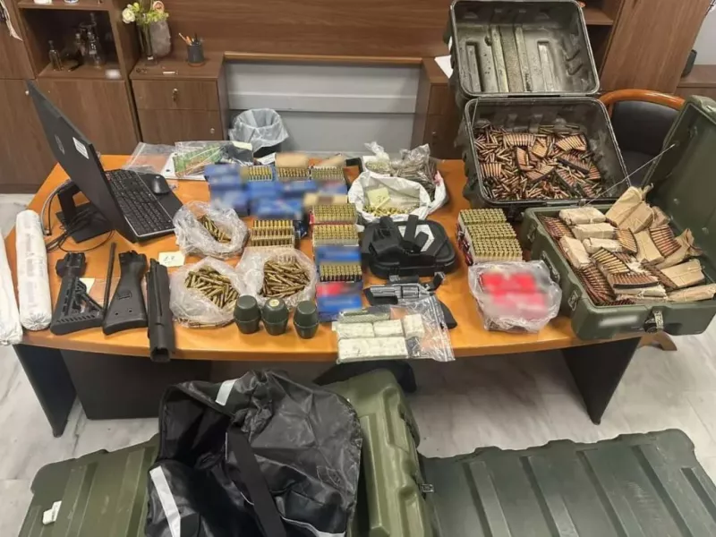 Κρήτη: Nέα αποθήκη με εκρηκτικά, όπλα και πλήθος φυσιγγίων 