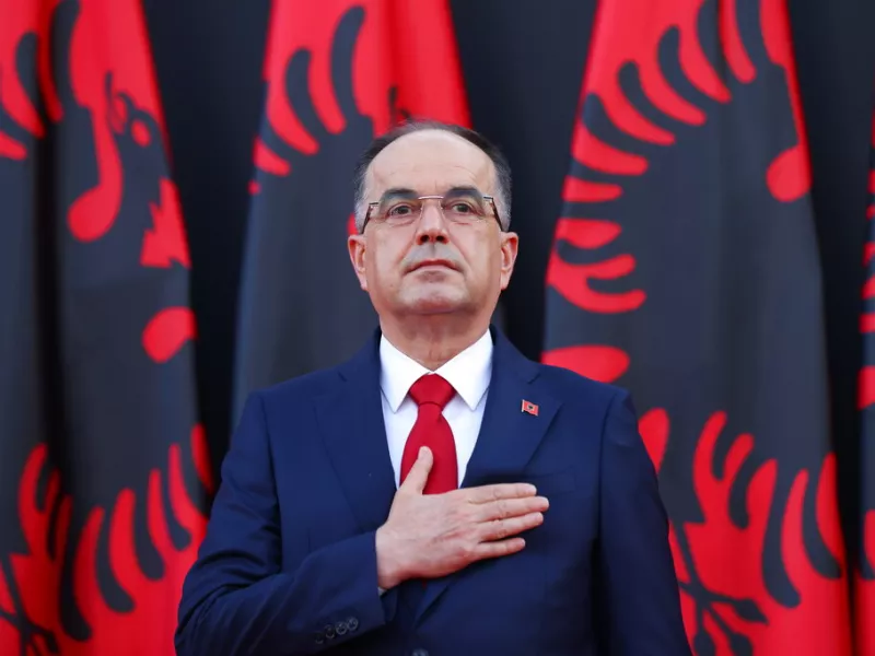 Πρόεδρος της Αλβανίας: Ακούραστο παράδειγμα πνευματικής αφοσίωσης ο Αρχιεπίσκοπος Αναστάσιος 