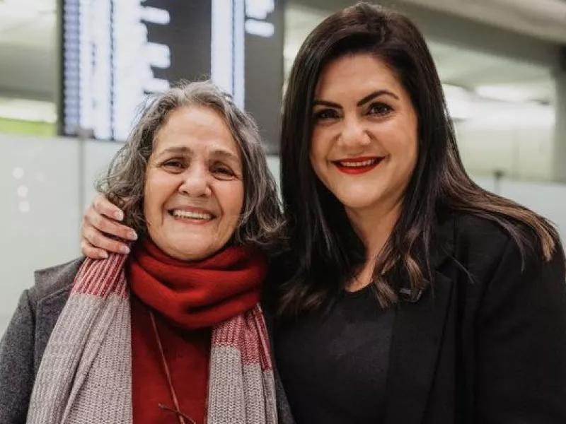 Ιράν: Απελευθέρωσε Γερμανοϊρανή ακτιβίστρια, καταδικασμένη σε 10 χρόνια κάθειρξης 