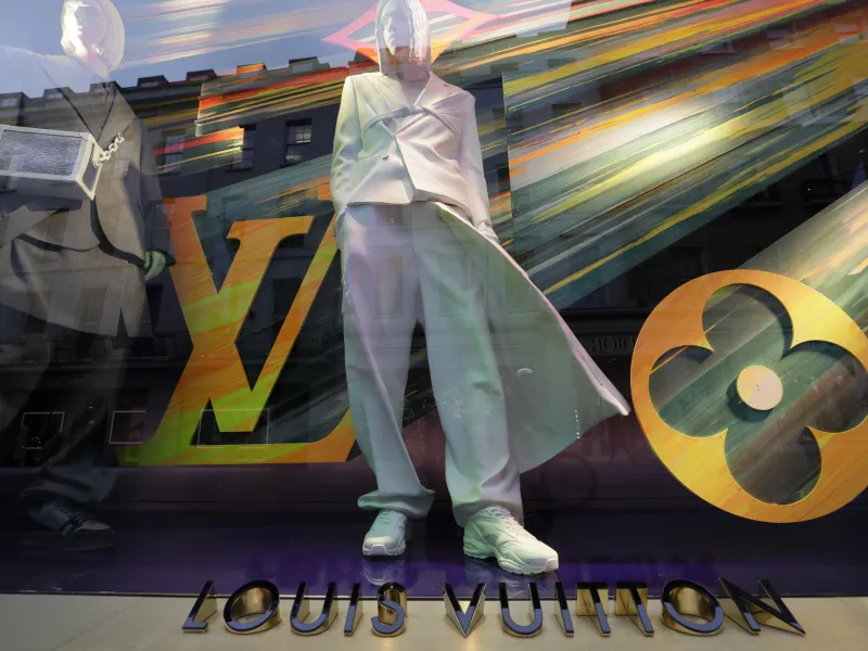 Louis Vuitton 