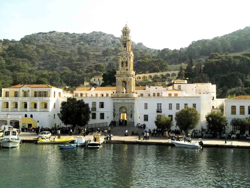 Σύμη: Ο θαυματουργός Πανορμίτης