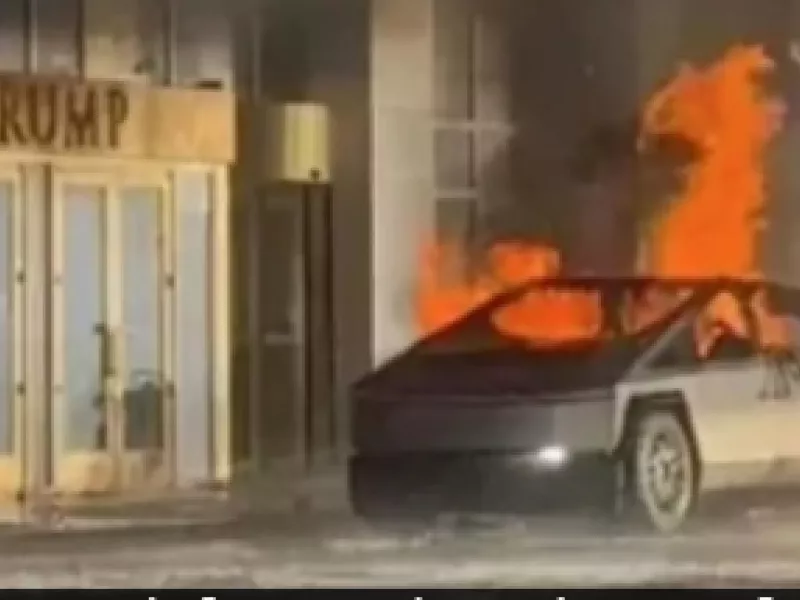 Έκρηξη σε Τέσλα