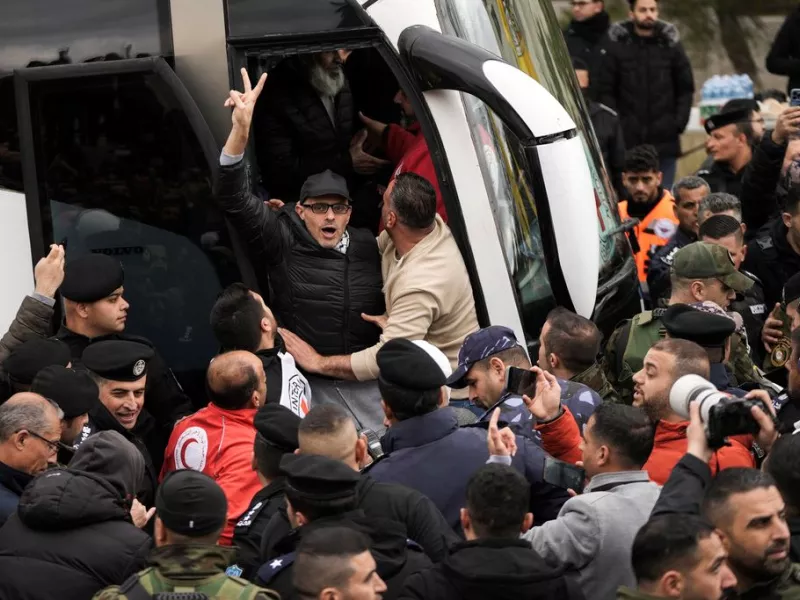 Ισραήλ: Απελευθέρωσε άλλους 183 Παλαιστίνιους, για τους τρεις ομήρους της Χαμάς 