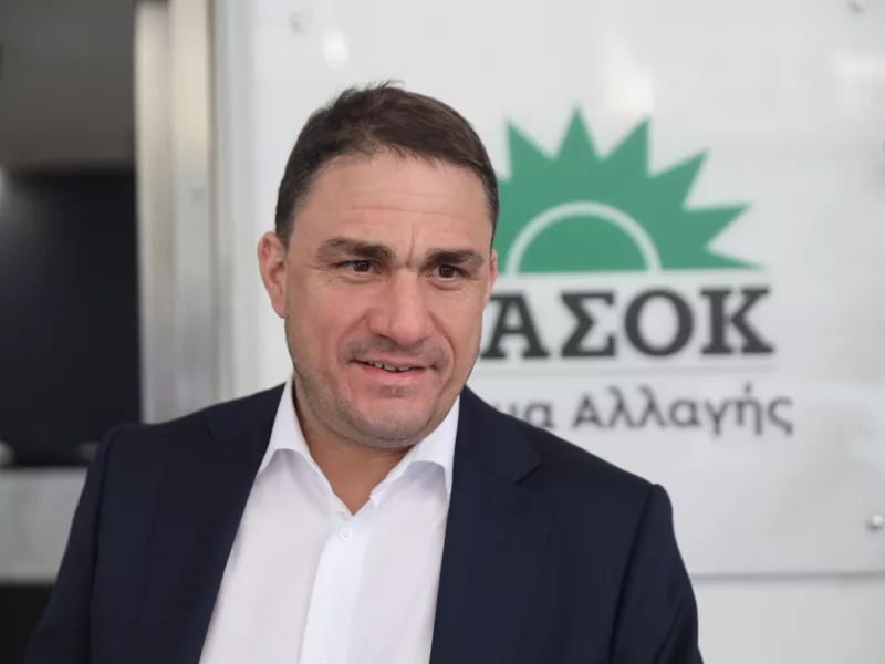 Κώστας Τσουκαλάς