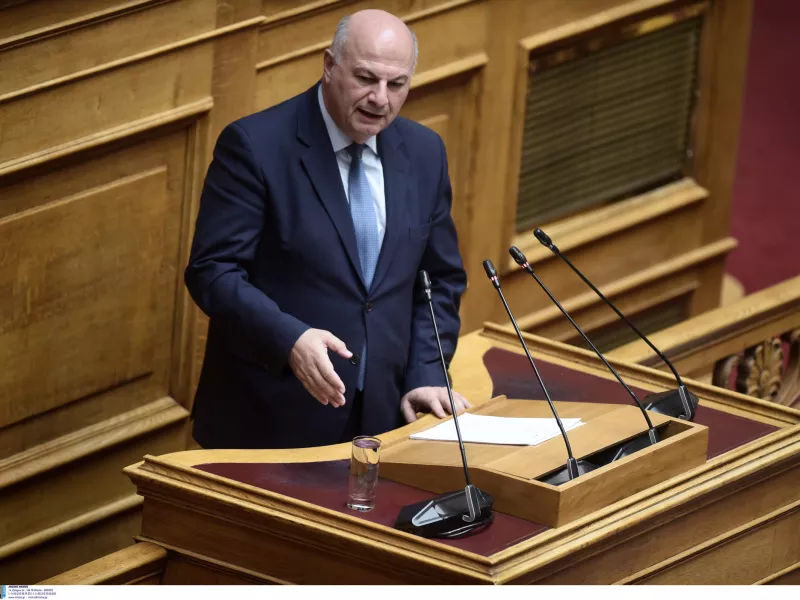 Κώστας Τσιάρας