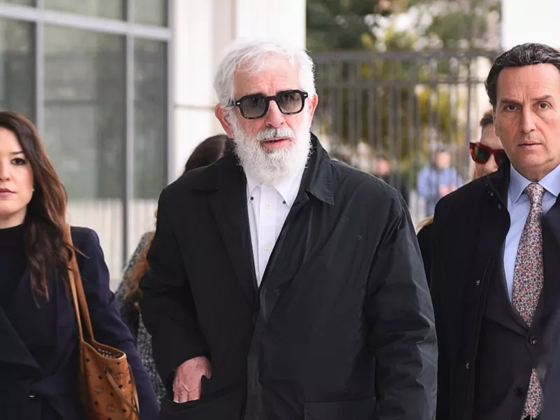 Πέτρος Φιλιππίδης