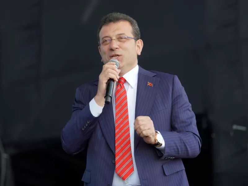 Τουρκία: Ο εισαγγελέας ζητά να απαγορευτεί η πολιτική δράση στον Ιμάμογλου