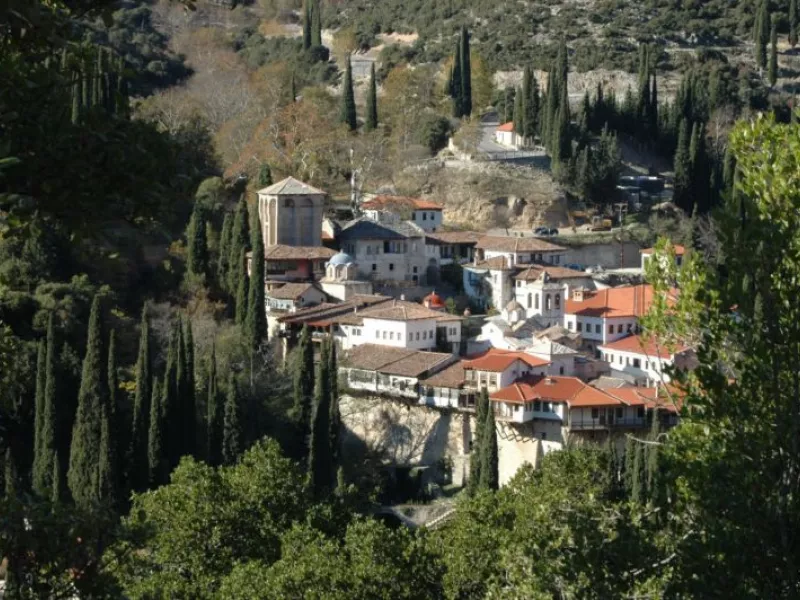 Μονή