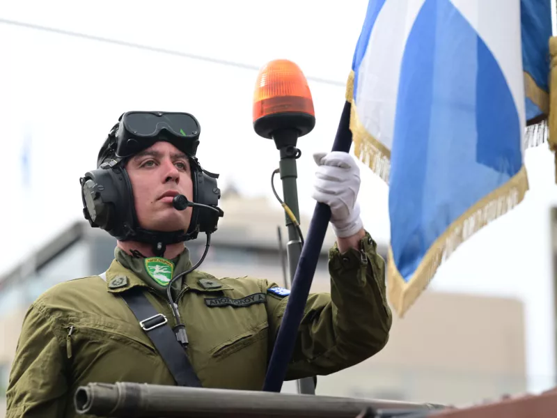 25η Μαρτίου: Δείτε live τη μεγάλη στρατιωτική παρέλαση στο κέντρο της Αθήνας - Ποιοι δρόμοι είναι κλειστοί 