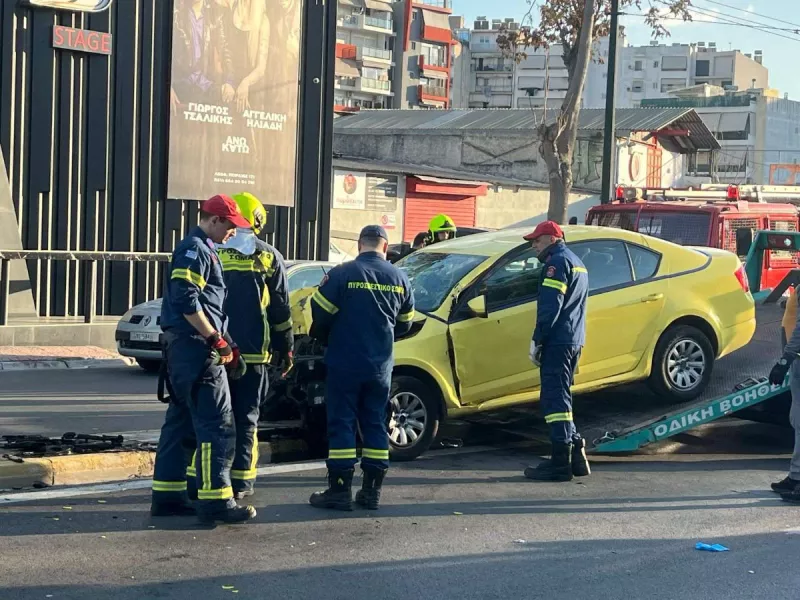 τροχαίο ταξί Πειραιώς