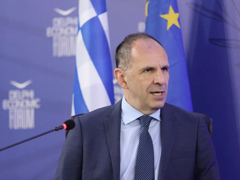 Επικοινωνία Γεραπετρίτη με τους ΥΠΕΞ Ινδίας και Πακιστάν