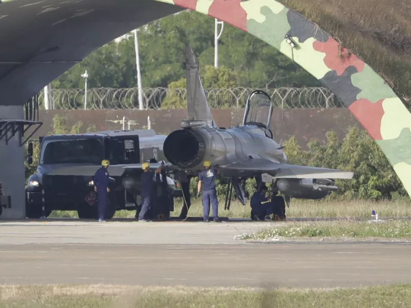 Στρατιωτικά γυμνάσια στη Ταϊβάν από την Κίνα