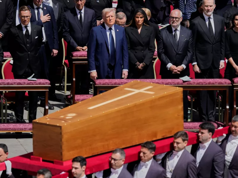 παπας κηδεία τραμπ