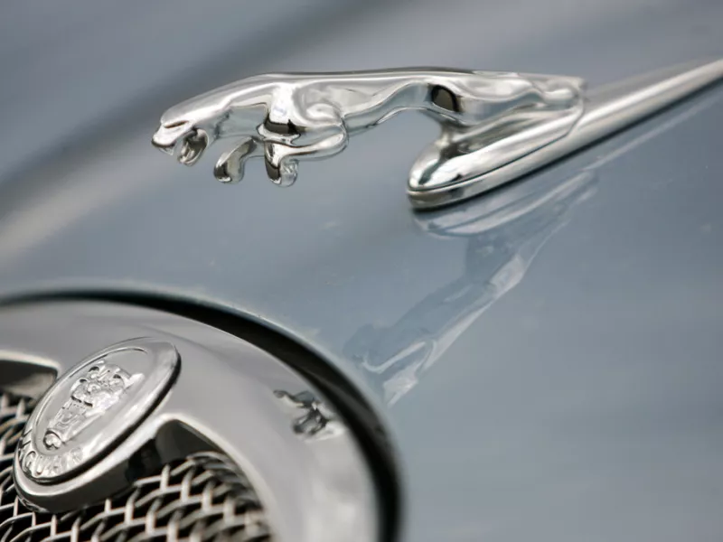 Jaguar Land Rover: “Παγώνει” εξαγωγές αξίας 6,5 δισεκατομμυρίων λιρών στις ΗΠΑ 
