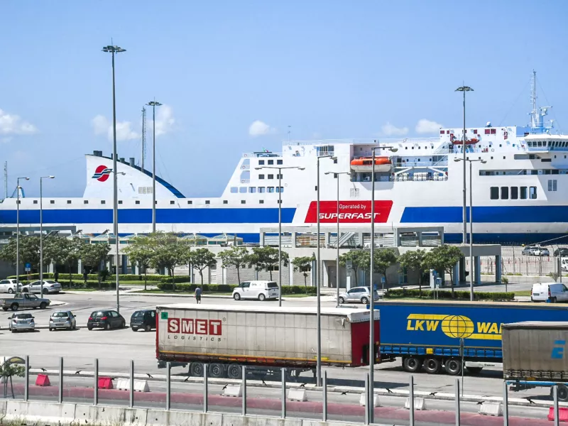 Πάτρα: 4 συλλήψεις για τον θάνατο της 47χρονης ναυτικού στο λιμάνι της Πάτρας
