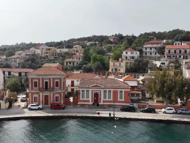 Παξοί