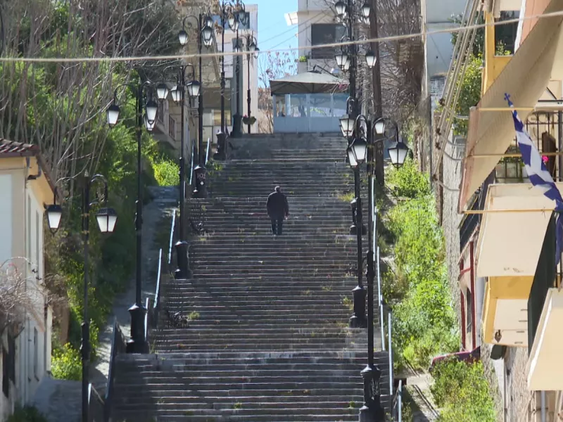Οι δασμοί Τραμπ κι η φέτα: Τι ανησυχεί τους παραγωγούς