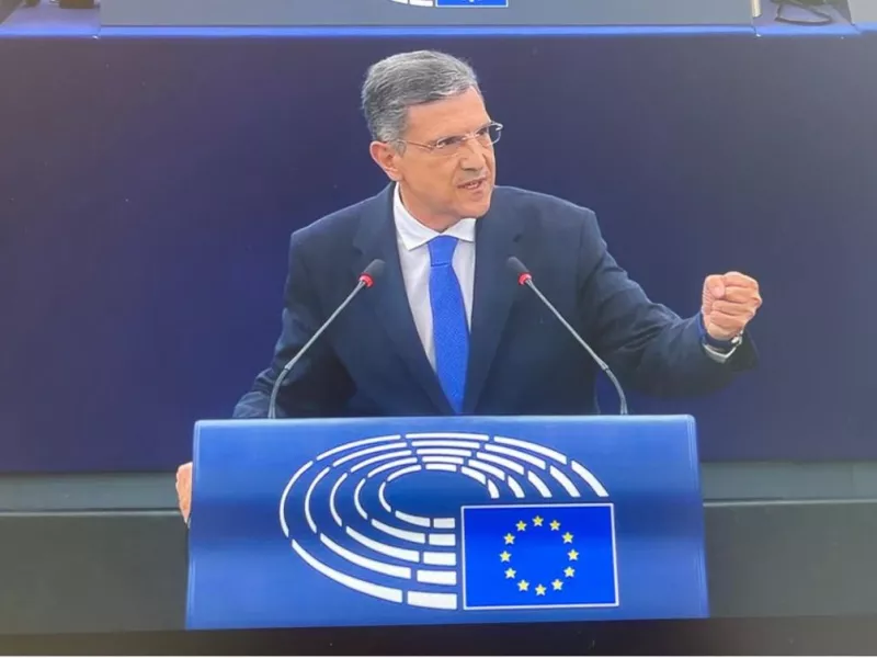 Γιώργος Αυτιάς