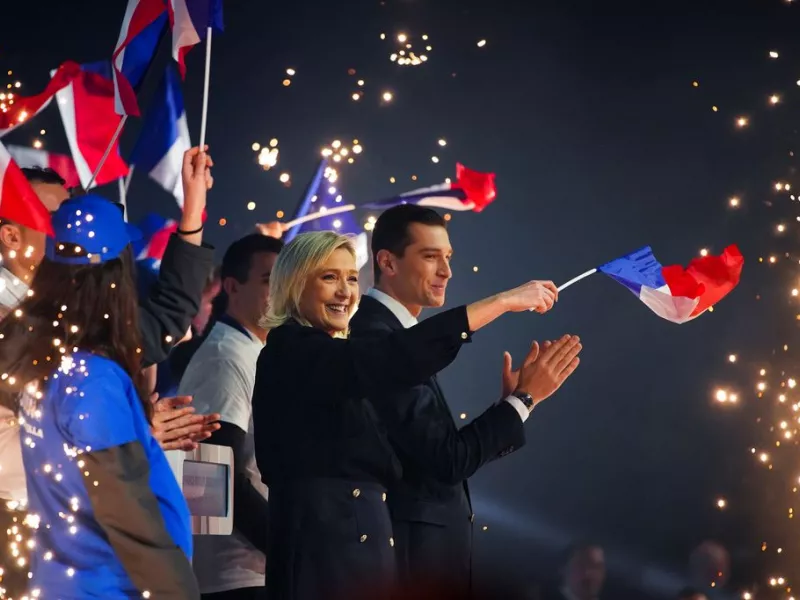 λεπεν μπαρνελα ακροδεξια