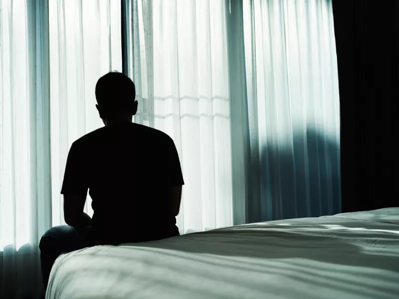 ΕΕ: Η ρυθμιστική αρχή επιβεβαιώνει «αυτοκτονικό ιδεασμό» ως παρενέργεια φαρμάκου κατά της τριχόπτωσης